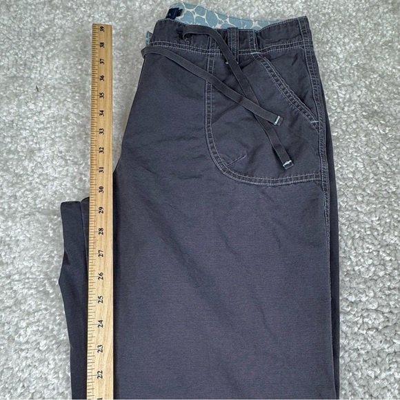 Boden Cotton Pants with Floral Flower Rolled Cuffs. Contrast Stitch. 14R - Picture 15 of 16